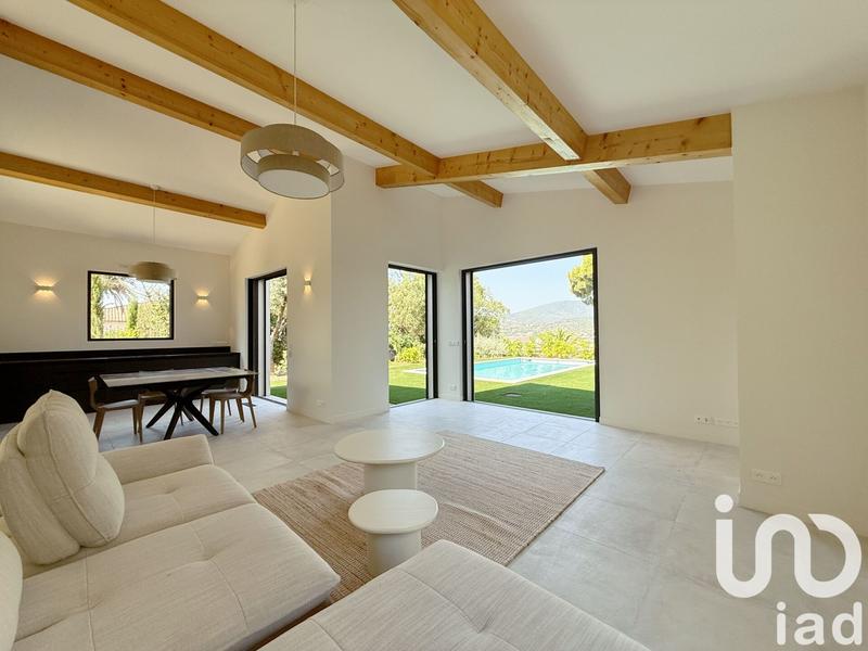 Maison - 128 m² - 4 pièces