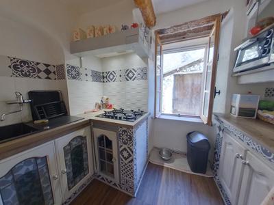 Maison - 80 m² - 5 pièces