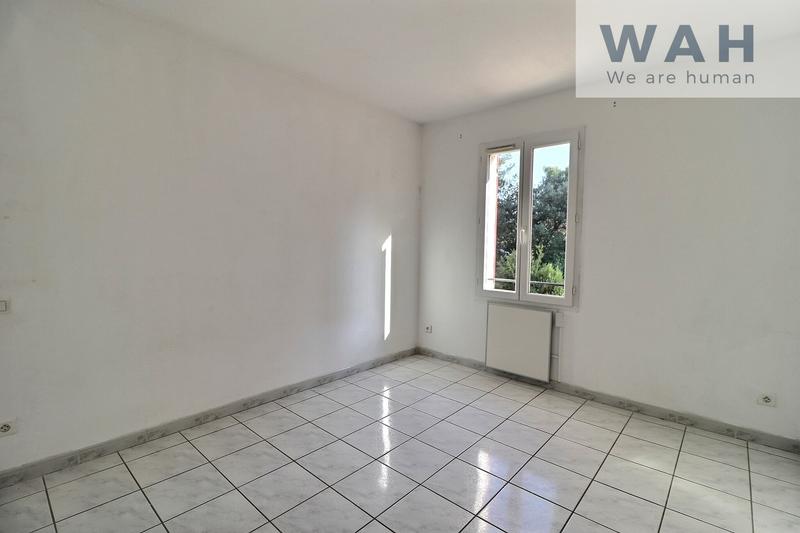 Maison - 100 m² - 6 pièces