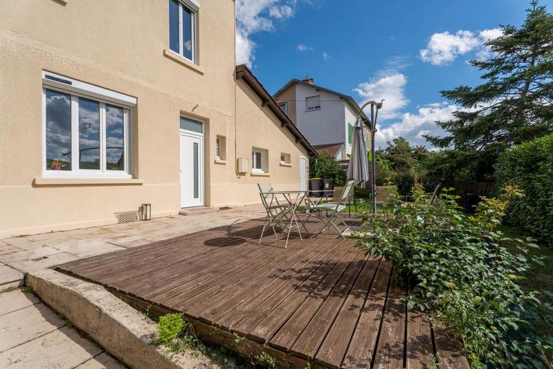 Maison - 85 m² - 4 pièces