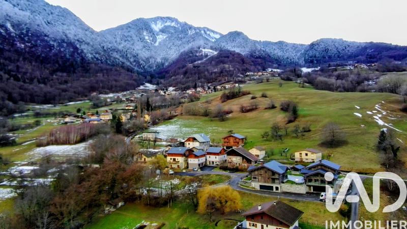 Ferme - 113 m² - 2 pièces