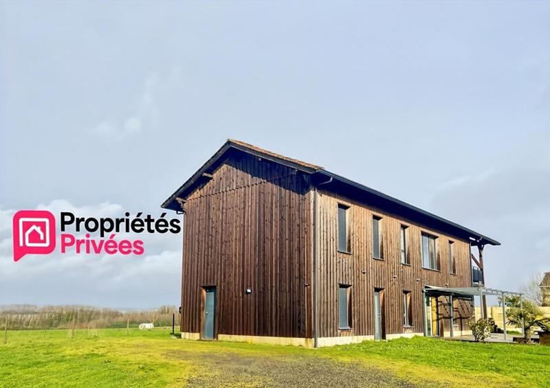 Maison - 180 m² - 5 pièces