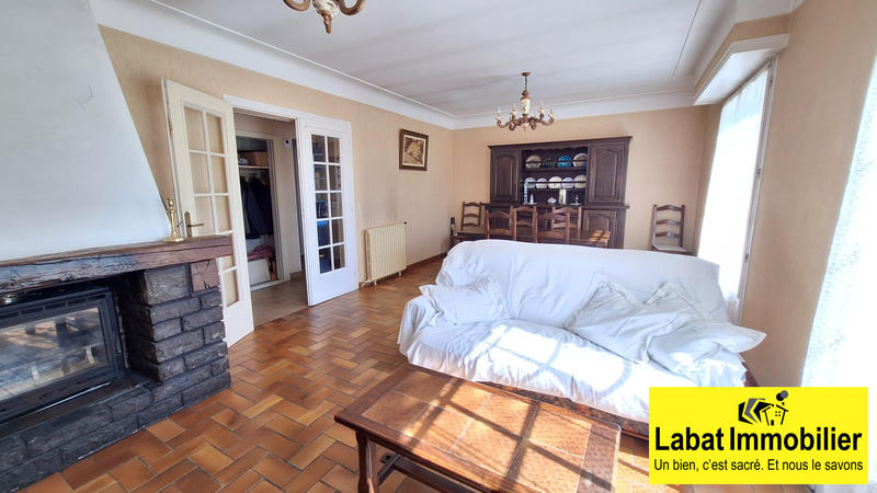 Maison - 95 m² - 4 pièces