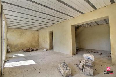 Maison - 244 m² - 9 pièces