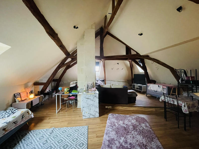 Appartement - 67 m² - 1 pièce