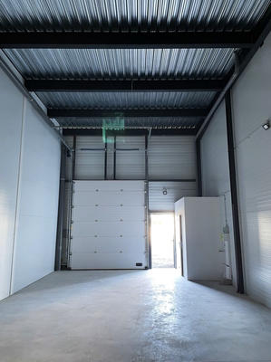 Entrepôt - 70 m²