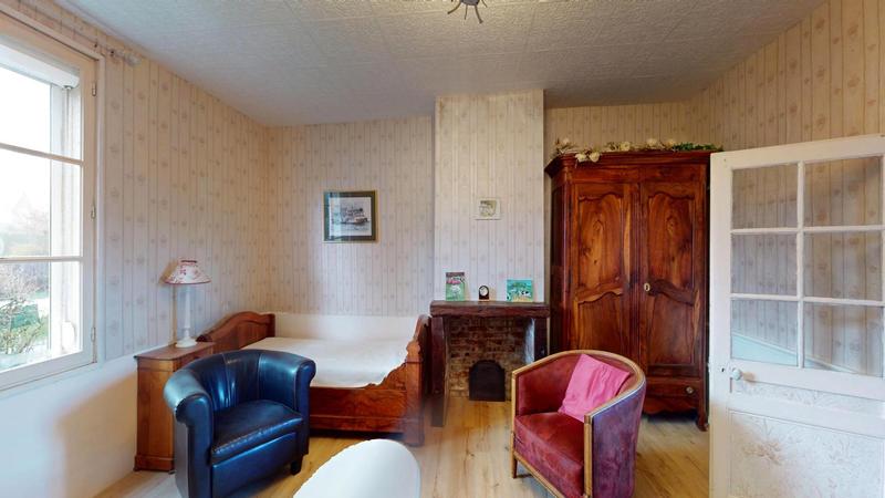 Demeure - 101 m² - 6 pièces