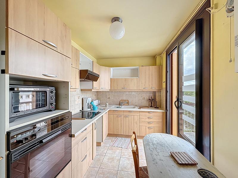 Appartement - 72 m² - 3 pièces