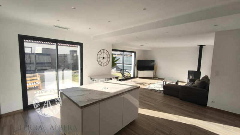 Maison - 136 m² - 5 pièces