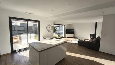 Maison - 136 m² - 5 pièces