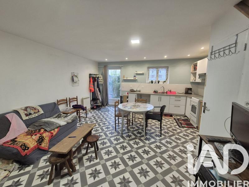 Maison de village - 80 m² - 3 pièces