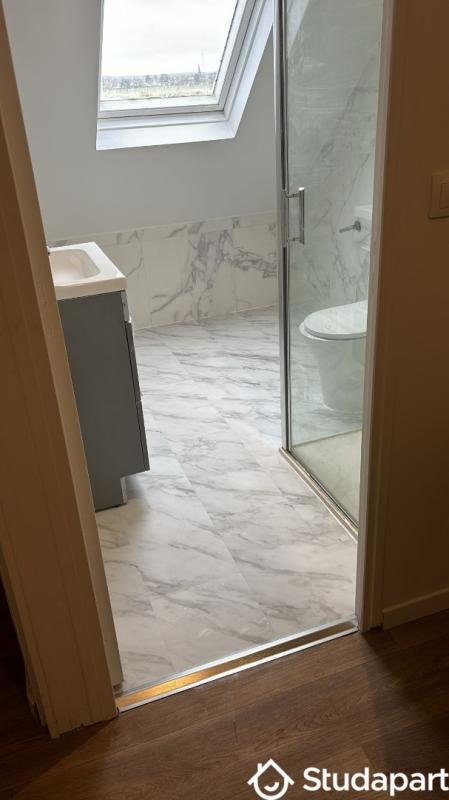 Chambre - 12 m² - 1 pièce