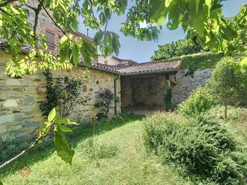 Demeure - 170 m² - 5 pièces