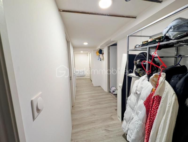 Maison traditionnelle - 97 m² - 4 pièces