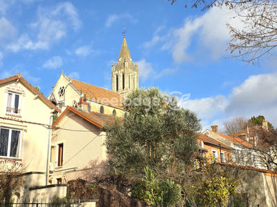 Appartement - 84 m² - 4 pièces