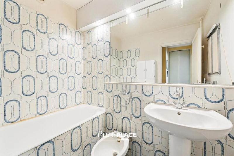 Appartement - 111 m² - 5 pièces