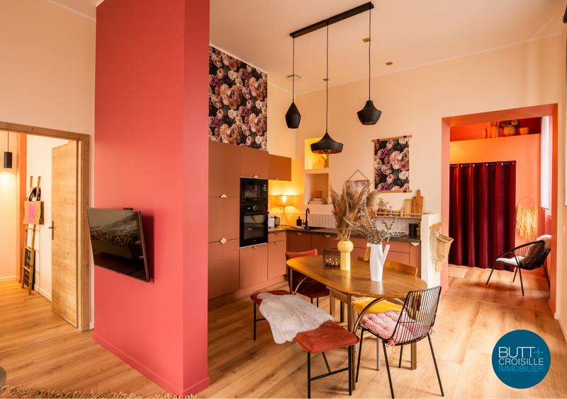 Appartement - 80 m² - 4 pièces