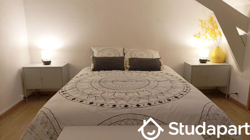 Chambre - 14 m² - 1 pièce