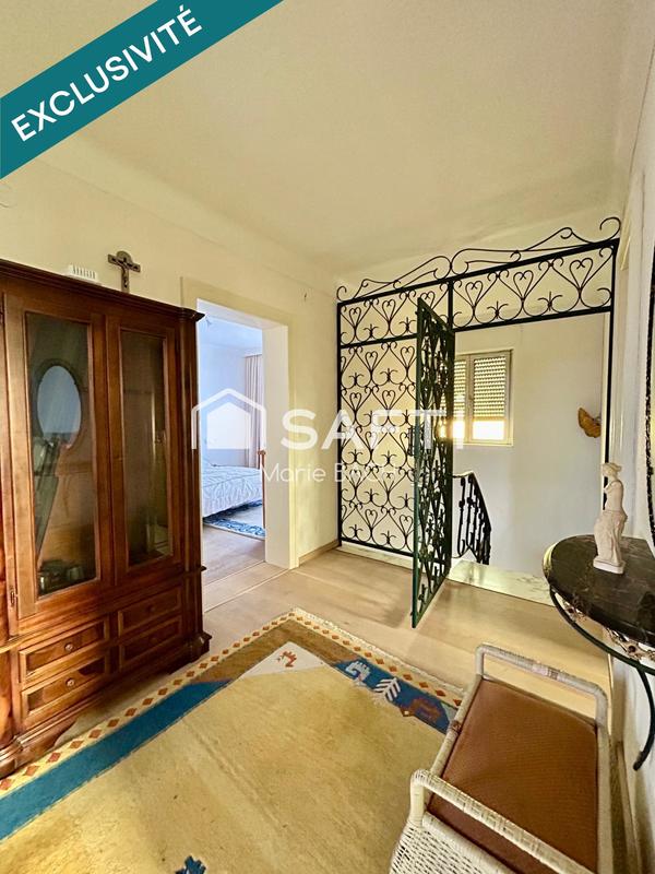 Maison - 197 m² - 7 pièces