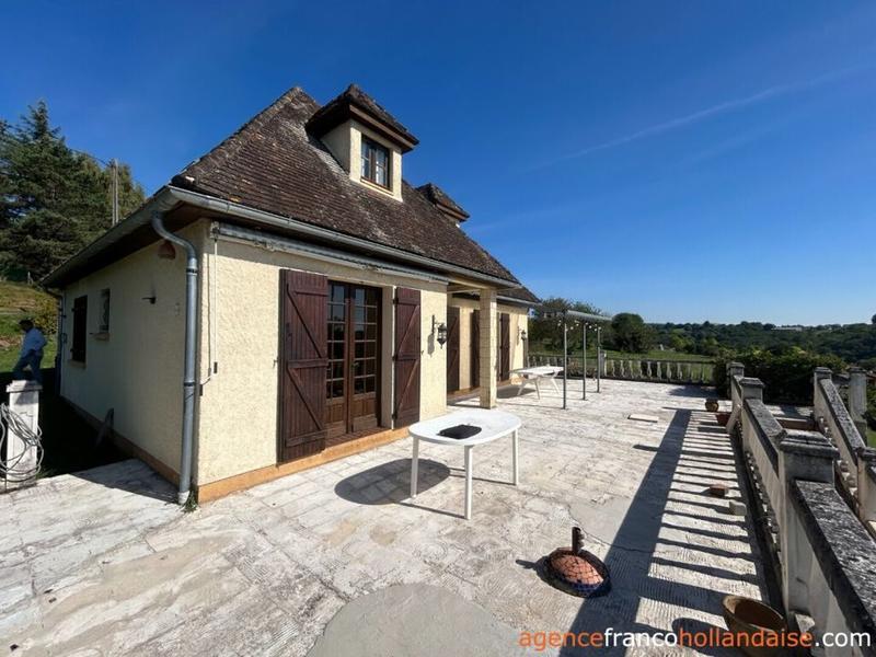 Maison - 101 m² - 6 pièces