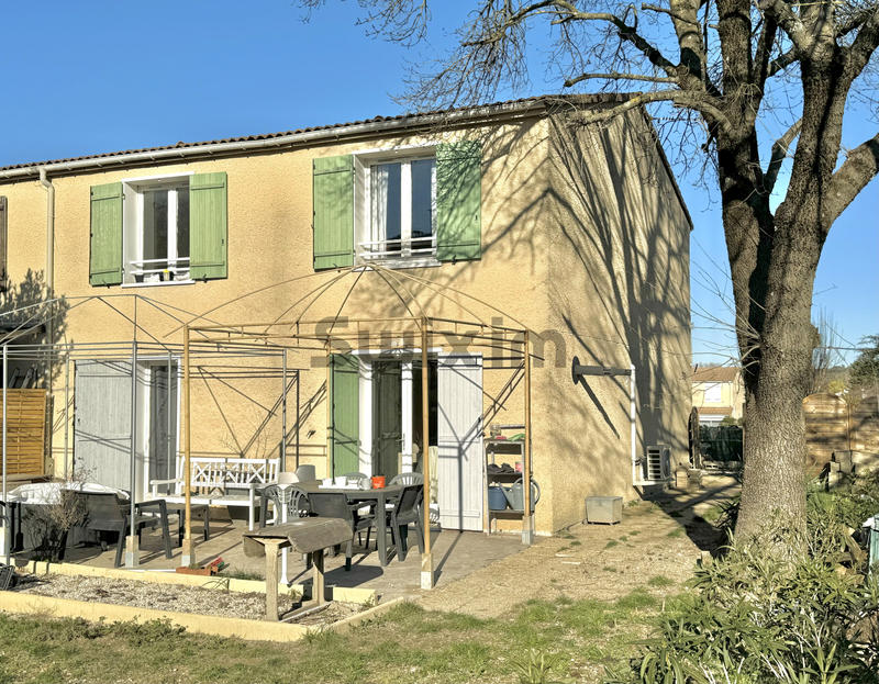 Maison - 105 m² - 5 pièces