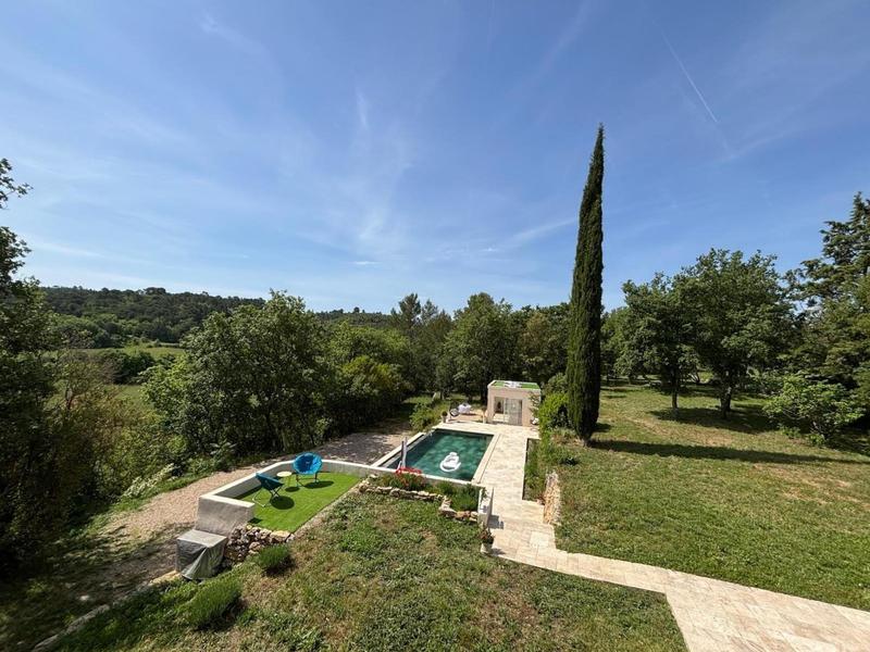 Maison - 170 m² - 7 pièces