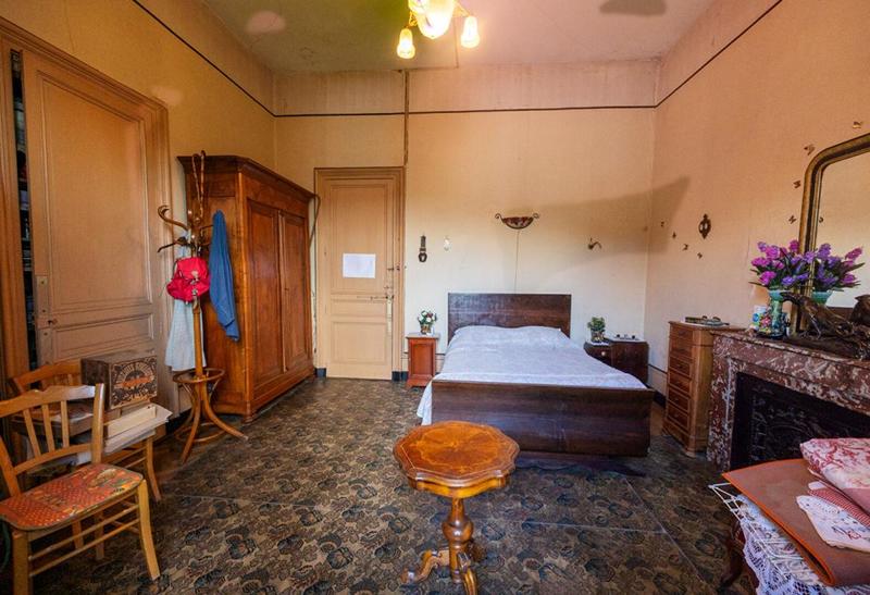 Maison - 300 m² - 10 pièces