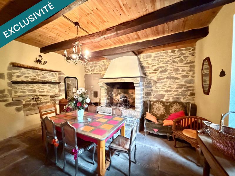 Maison - 210 m² - 12 pièces