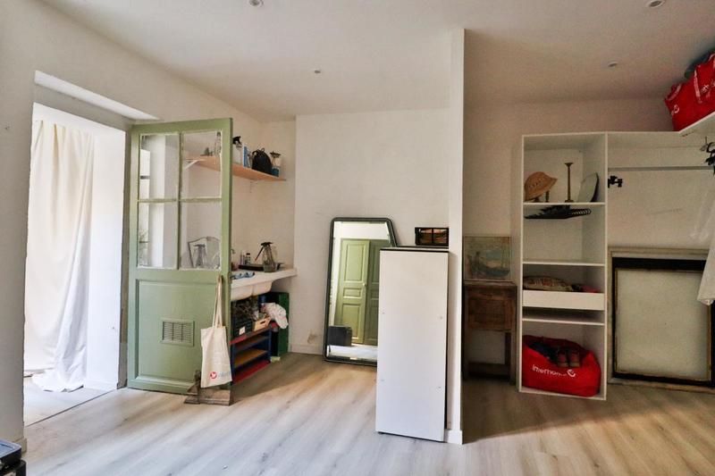 Immeuble - 224 m² - 9 pièces