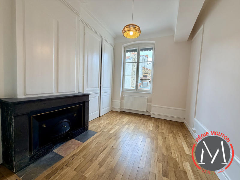 Appartement - 96 m² - 3 pièces