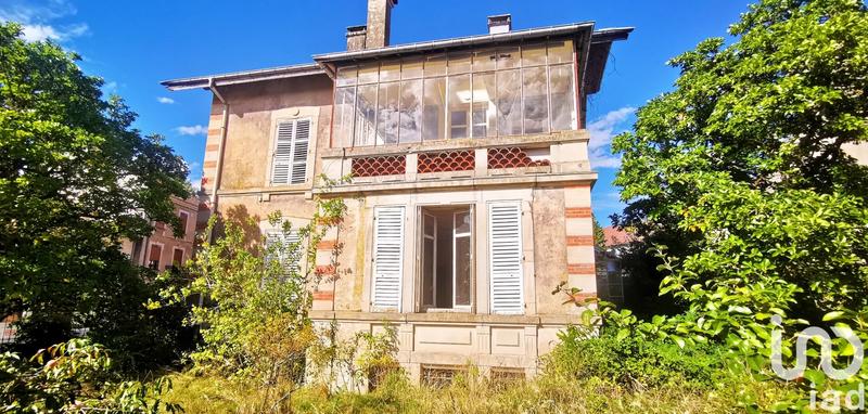 Maison - 470 m² - 20 pièces