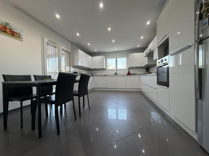 Villa - 125 m² - 5 pièces