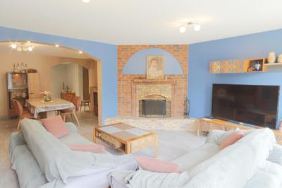 Maison - 263 m² - 11 pièces