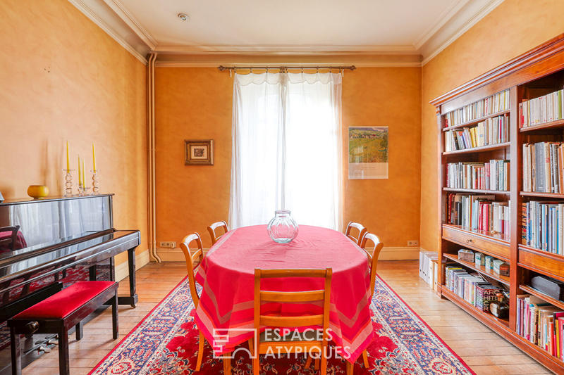 Maison - 165 m² - 8 pièces