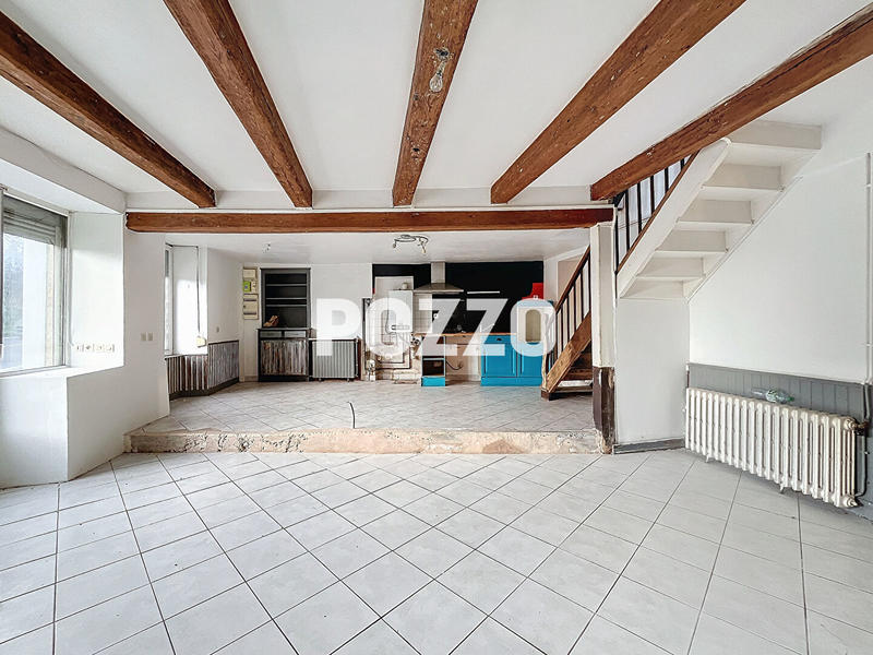Maison - 140 m² - 5 pièces