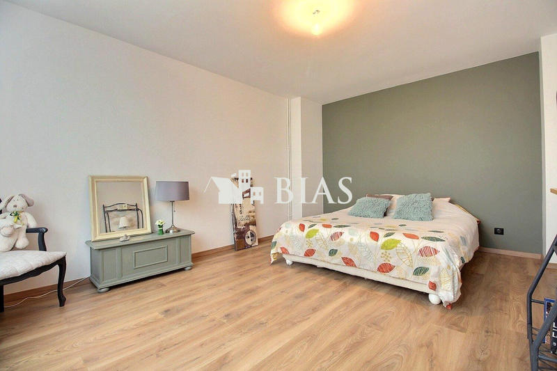 Maison - 272 m² - 7 pièces