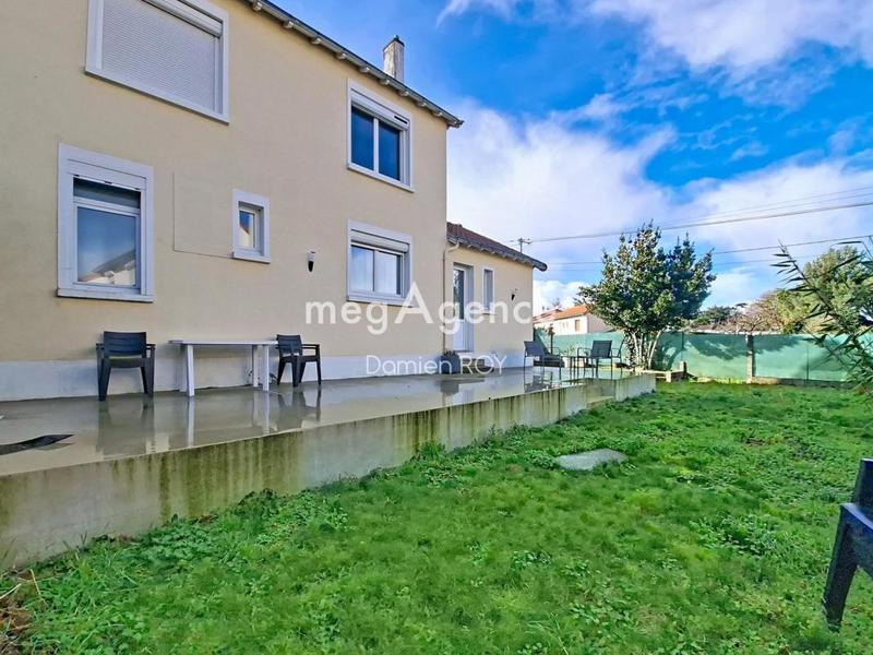 Maison - 104 m² - 5 pièces