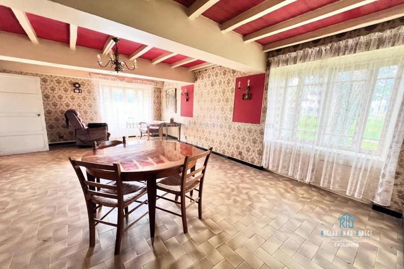 Maison en pierre - 242 m² - 9 pièces