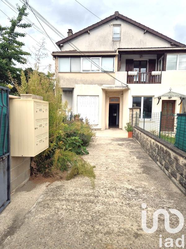 Studio - 42 m² - 1 pièce