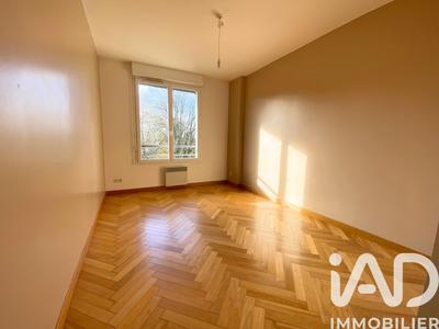 Appartement - 88 m² - 4 pièces
