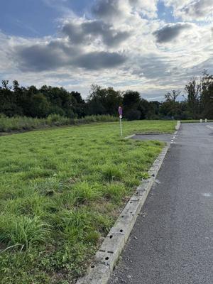 Terrain constructible - 1 454 m²