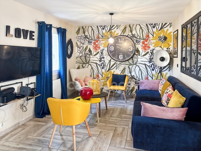 Maison - 90 m² - 4 pièces