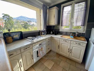 Maison de ville - 210 m² - 7 pièces