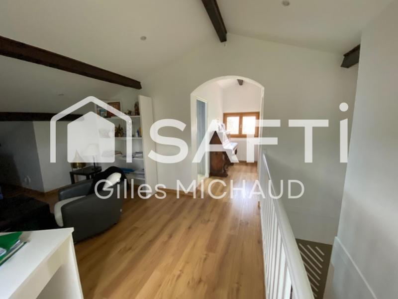 Maison - 170 m² - 7 pièces