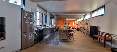 Loft - 163 m² - 4 pièces