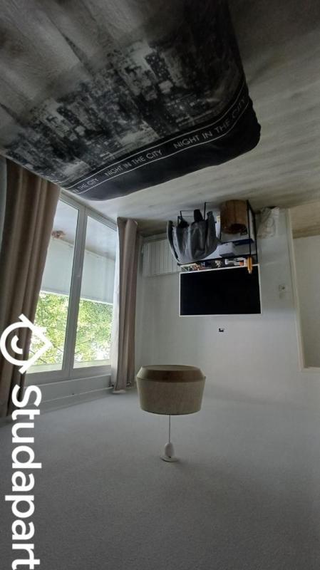 Chambre - 15 m² - 1 pièce