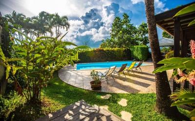 Maison - 300 m² - 12 pièces