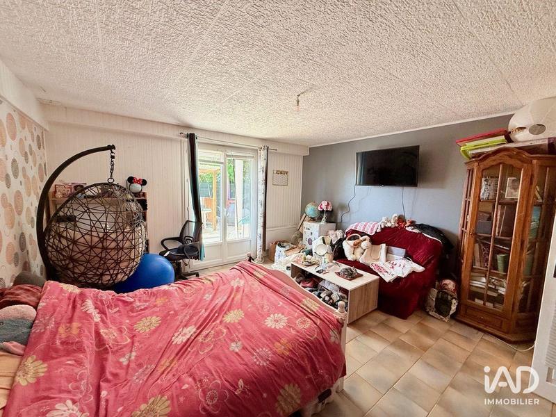 Maison - 186 m² - 7 pièces