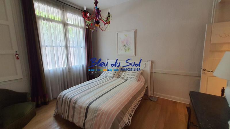 Maison de ville - 196 m² - 10 pièces