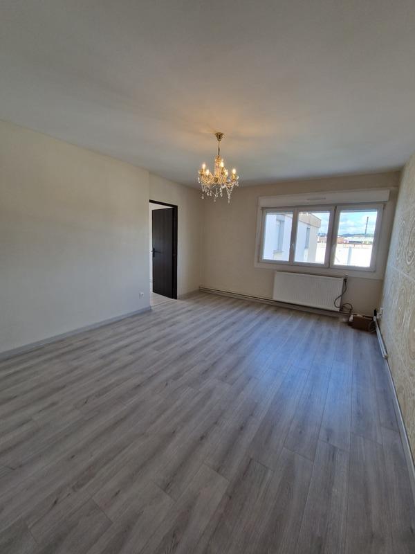 Appartement - 75 m² - 4 pièces